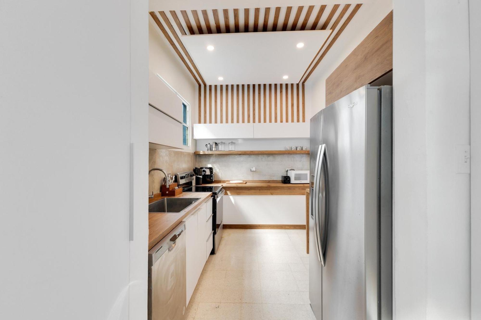 Villa Amazing Group Near Beach, Nightlife For 18 San Juan